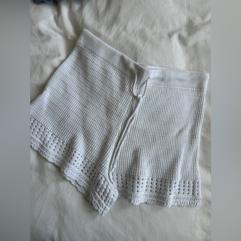 Never been worn aerie crochet high waisted shorts